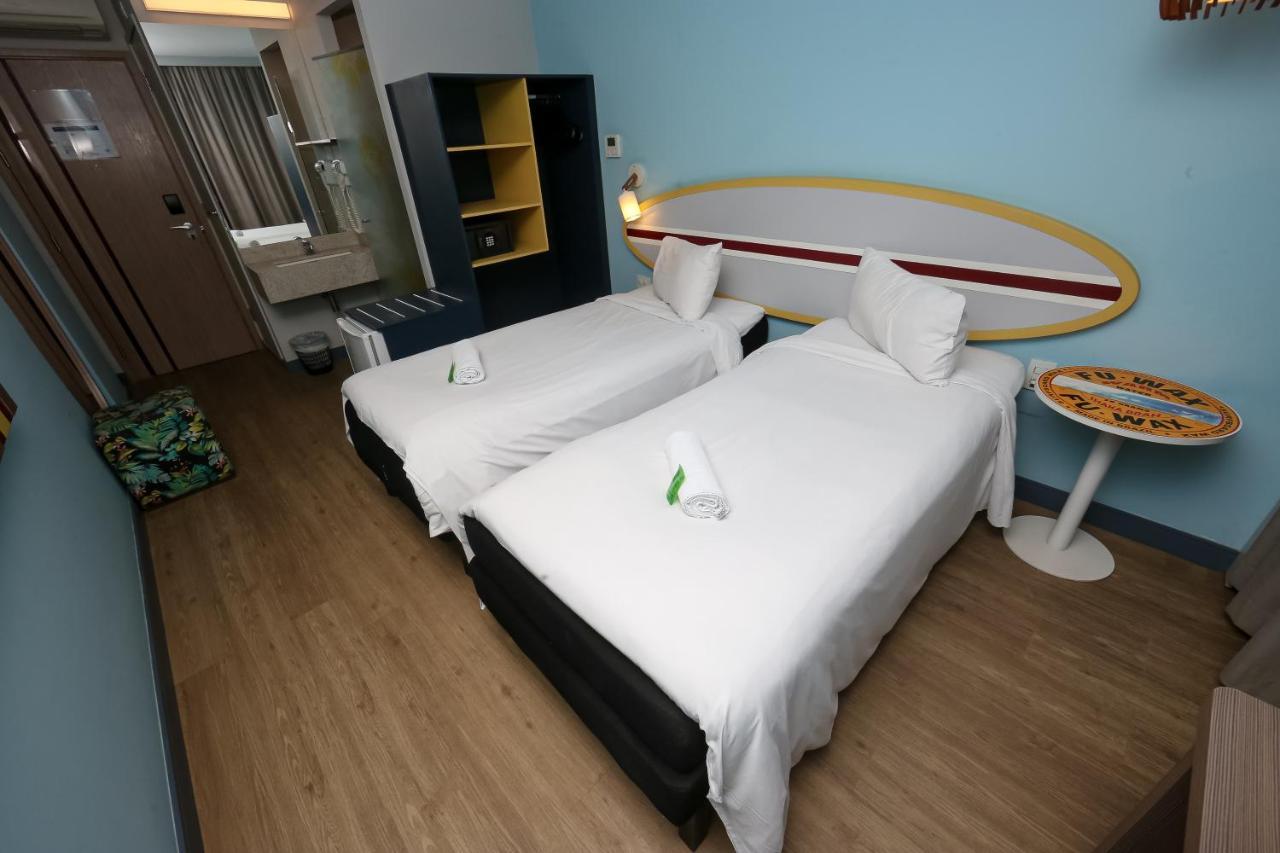Delphin Surf Hotel Γκουαρούχα Εξωτερικό φωτογραφία